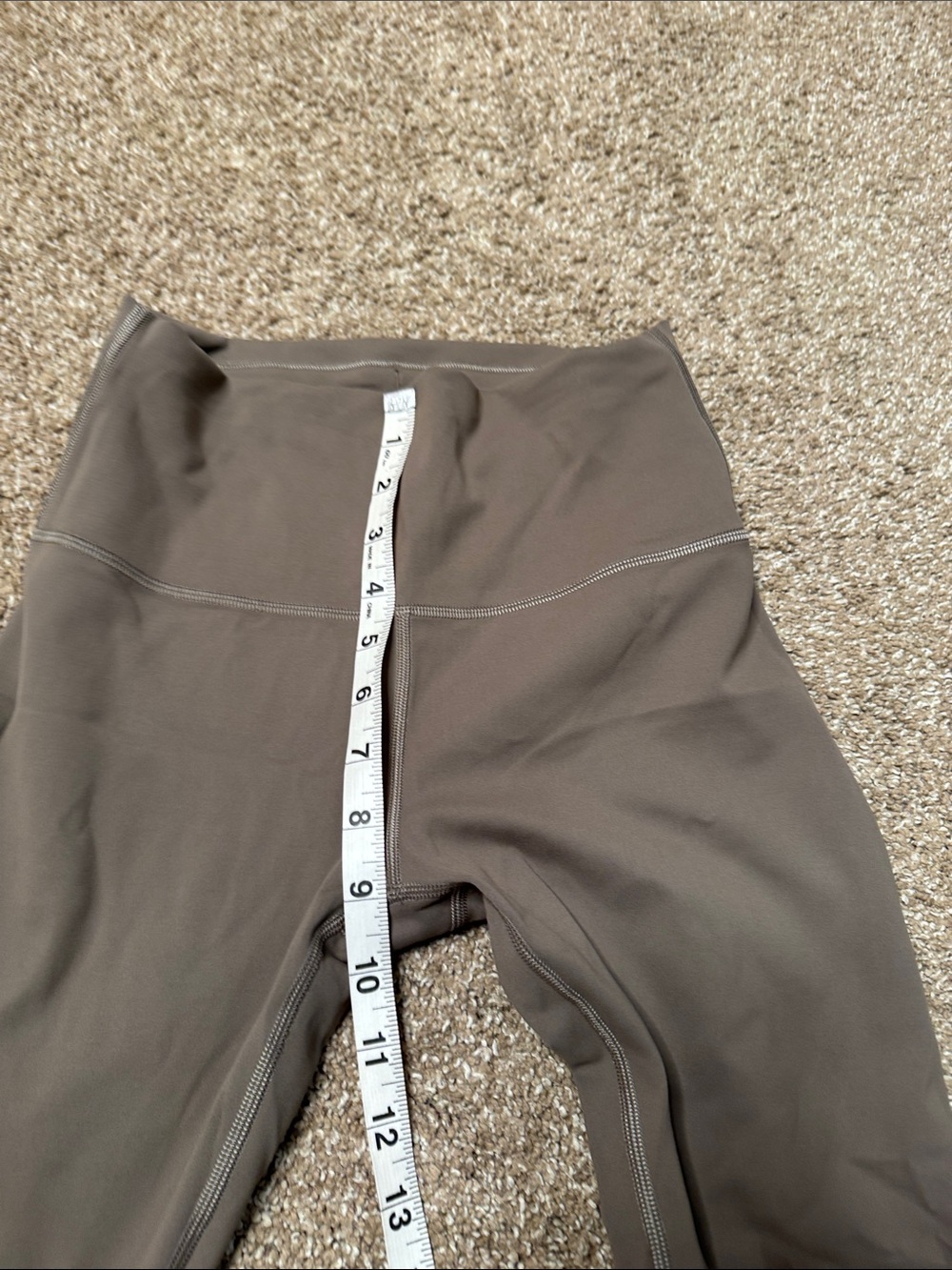 Lululemon High-Waist Full-Length Leggings Neutral taupe/stone gray color SZ 6 - Picture 4 of 9
